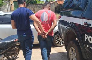 Polícia Civil cumpre mandado por tráfico de drogas em José de Freitas (Foto: Divulgação/PCPI) Polícia Civil cumpre mandado por tráfico de drogas em José de Freitas (Foto: Divulgação/PCPI)