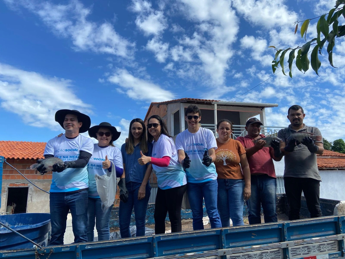 Prefeito Magnum Cardoso garante ceia de Semana Santa para 2 mil famílias em Caxingó