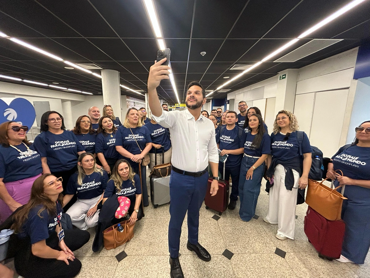 Professores e gestores da Seduc embarcam para missão em Singapura