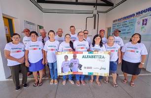 Programa Alfabetiza Piauí realiza cerimônia de formatura de mais de 500 alunos nesta quinta (10) (Foto: Reprodução) Programa Alfabetiza Piauí realiza cerimônia de formatura de mais de 500 alunos nesta quinta (10) (Foto: Reprodução)