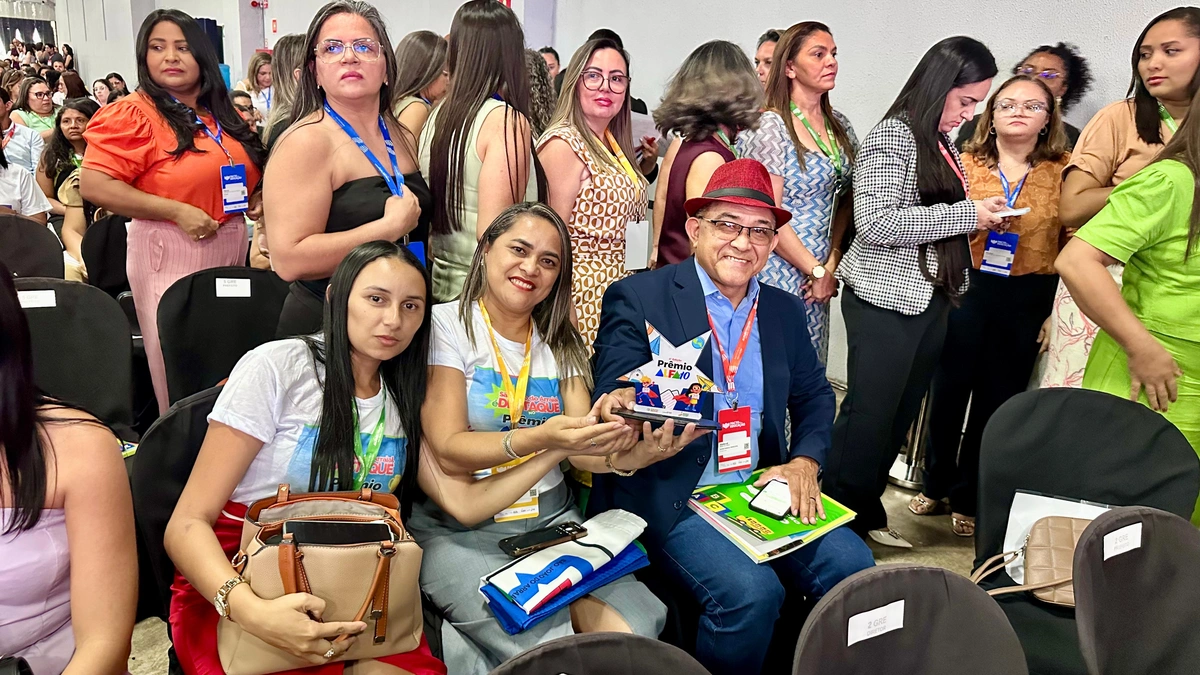 São João do Arraial é reconhecida na educação e recebe prêmio Alfa-10