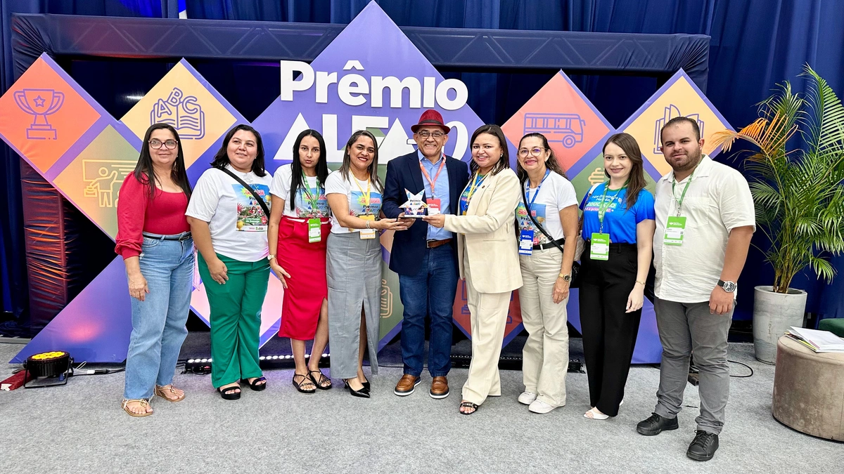 São João do Arraial é reconhecida na educação e recebe prêmio Alfa-10