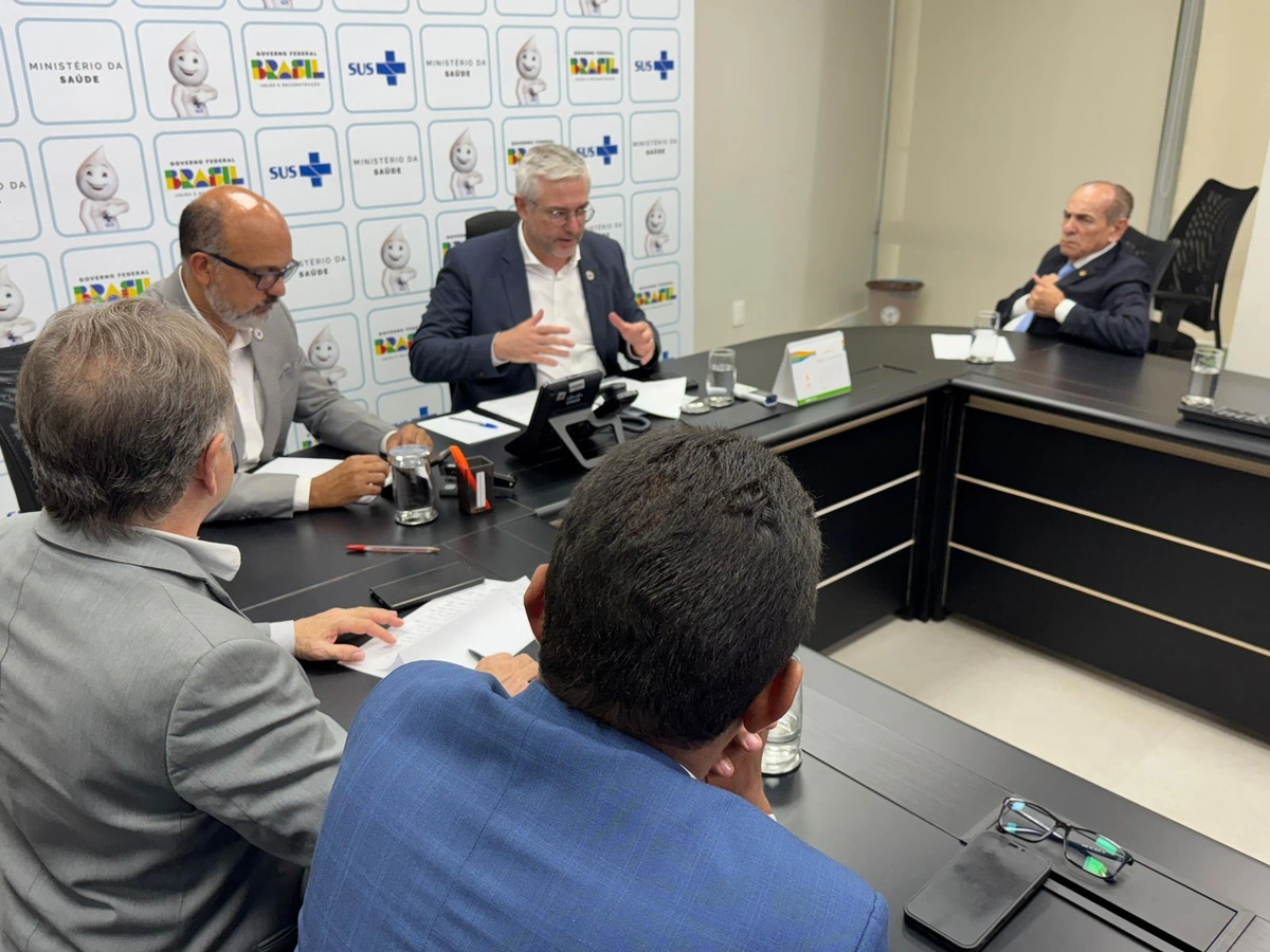 Senador Marcelo Castro e bancada do Piauí articulam apoio emergencial ao Hospital São Marcos