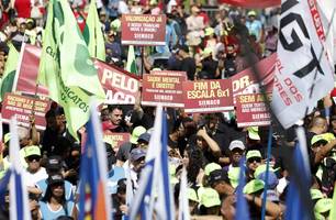 Ato em SP une centrais sindicais e governo pelo fim da escala 6x1 (Foto: Paulo Pinto/Agência Brasil) Ato em SP une centrais sindicais e governo pelo fim da escala 6x1 (Foto: Paulo Pinto/Agência Brasil)