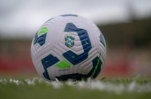 Bola volta a rolar pela competição nacional (Foto: Divulgação/CBF)