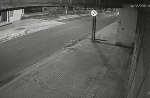 Câmeras de segurança registram execução na zona Sul de Teresina (Foto: Reprodução)