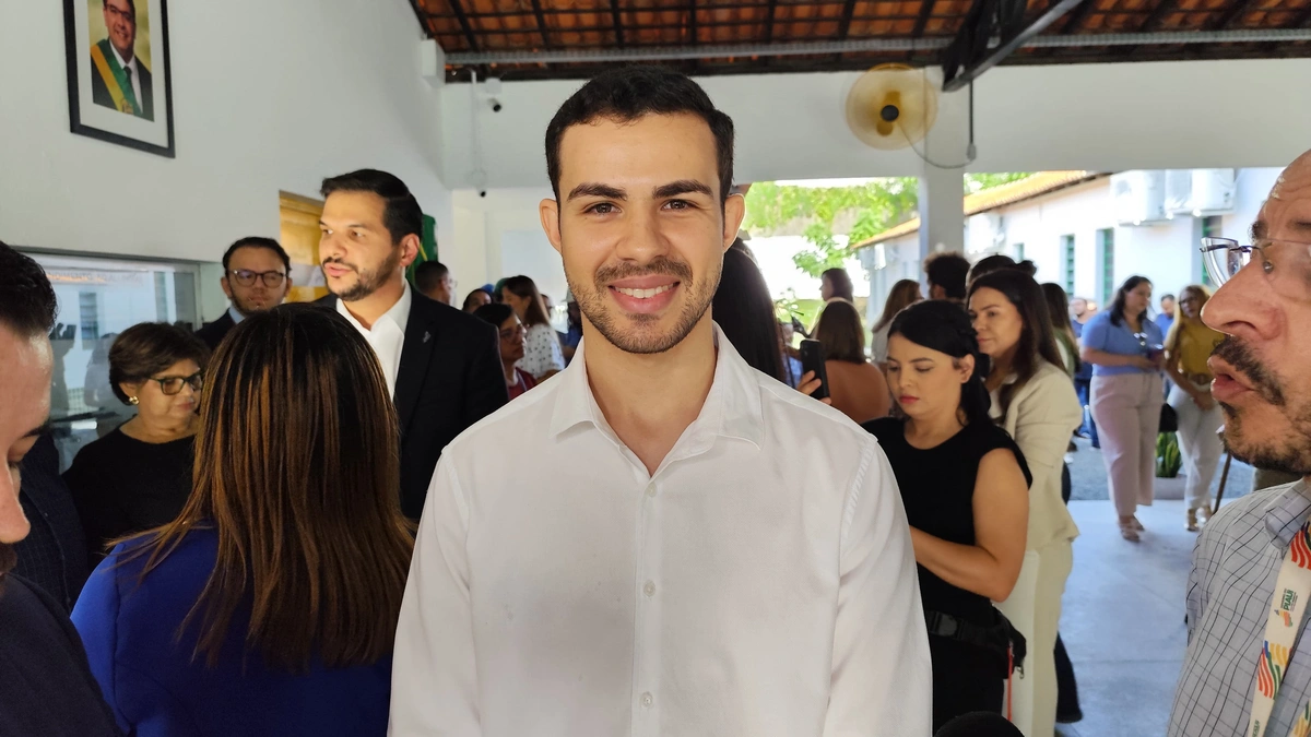 Centro Cultural de Línguas é reinaugurado com nova estrutura em Teresina