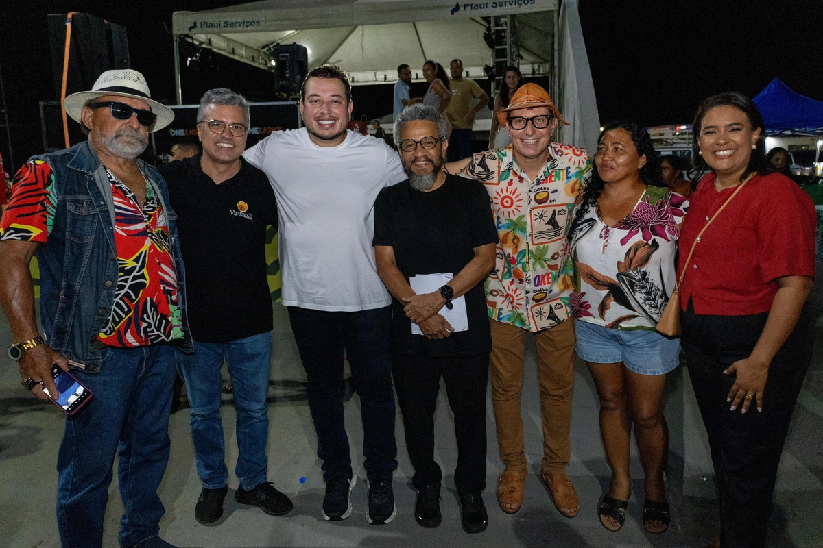 'Chama na Resenha' leva multidão à Praça Principal de Lagoa do Piauí