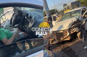 Colisão entre dois carros deixa motorista com fraturas na zona Sudeste de Teresina (Foto: Reprodução)