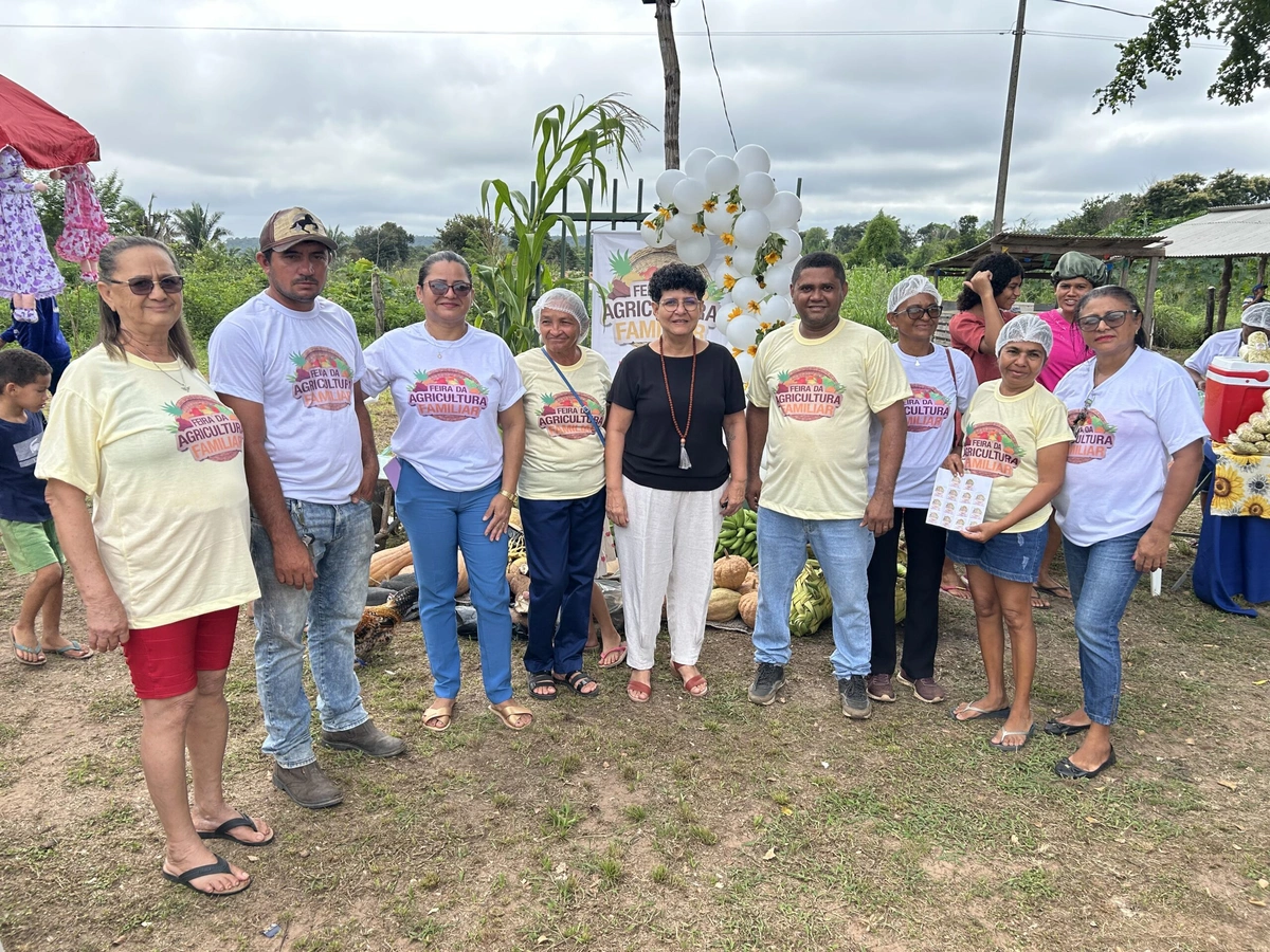 Com apoio da SAF, feira impulsiona comercialização da produção de mulheres de assentamento na zona rural de Teresina