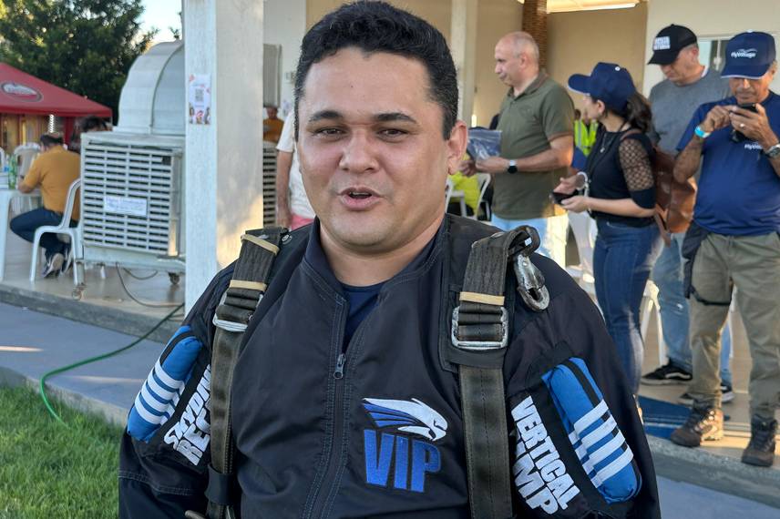 Evento 'e-Fly' reúne mais de 60 aeronaves em Altos e movimenta setor da aviação Evento 'e-Fly' reúne mais de 60 aeronaves em Altos e movimenta setor da aviação