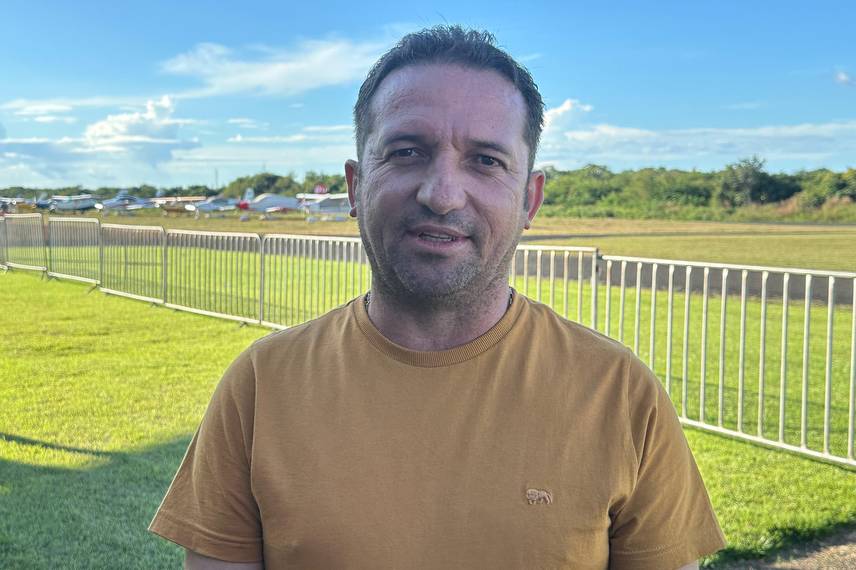Evento 'e-Fly' reúne mais de 60 aeronaves em Altos e movimenta setor da aviação Evento 'e-Fly' reúne mais de 60 aeronaves em Altos e movimenta setor da aviação