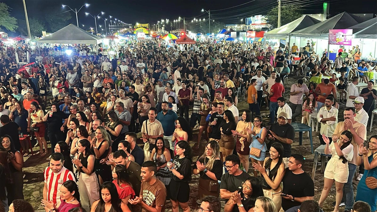 Festival Piripiri Humor & Arte é encerrado com apresentações e show de Nando Reis