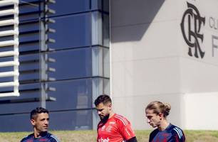 Filipe Luís em treino do Flamengo (Foto: Adriano Fontes/Flamengo)