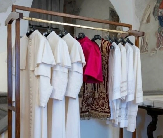 Fumaça do Conclave: Vaticano divulga horários em que será anunciado o novo papa