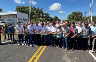Governo do PI inaugura recuperação asfáltica da PI-223, ligando Estaca Zero a Beneditinos (Foto: Conecta Piauí) Governo do PI inaugura recuperação asfáltica da PI-223, ligando Estaca Zero a Beneditinos (Foto: Conecta Piauí)