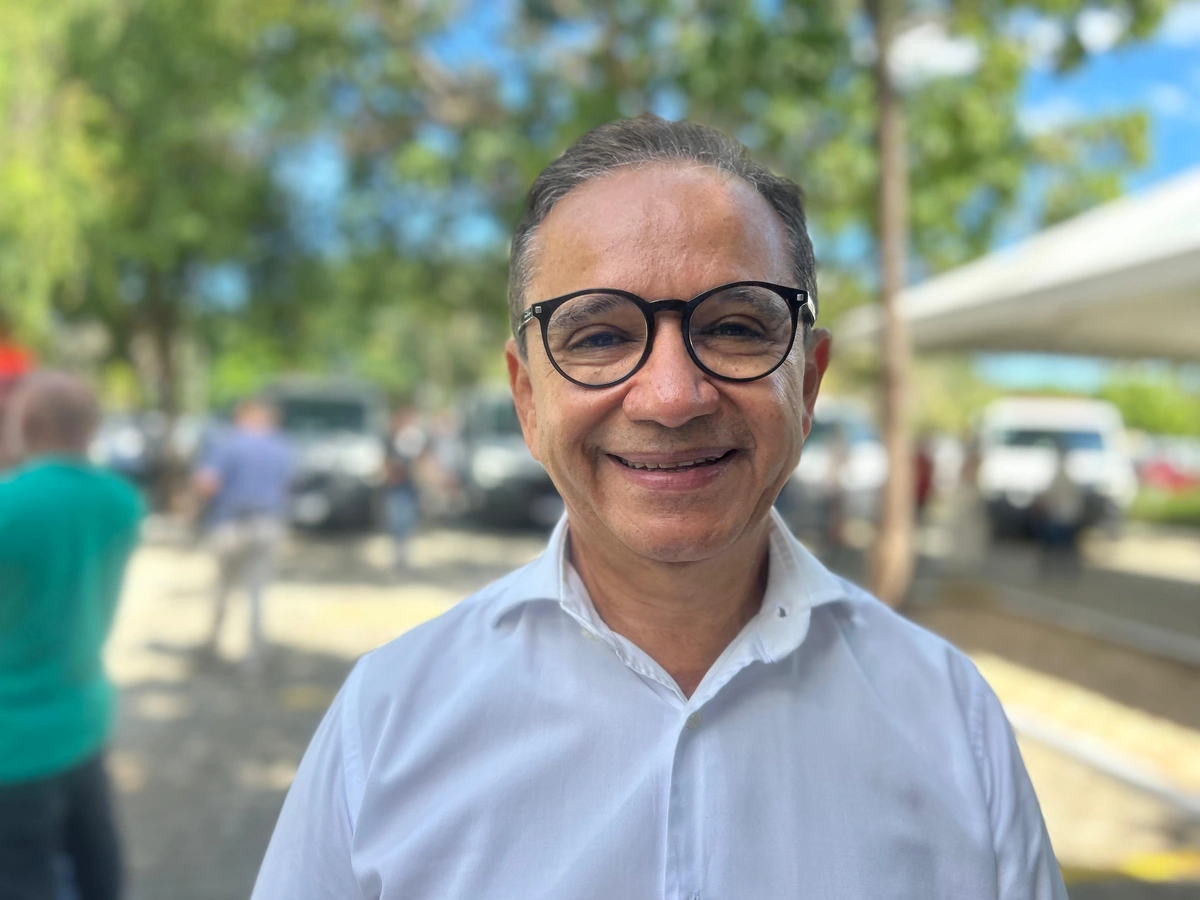 Governo entrega ambulâncias de suporte avançado para hospitais estaduais do Piauí