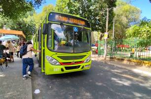 Greve dos ônibus em Teresina completa três dias; caso será analisado pelo TRT (Foto: James Rodrigues / Conecta Piauí) Greve dos ônibus em Teresina completa três dias; caso será analisado pelo TRT (Foto: James Rodrigues / Conecta Piauí)