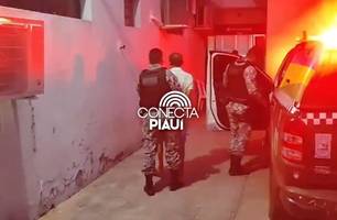 Idosa denuncia companheiro por agressão na zona Leste de Teresina (Foto: Repórter 12/Conecta Piauí) Idosa denuncia companheiro por agressão na zona Leste de Teresina (Foto: Repórter 12/Conecta Piauí)