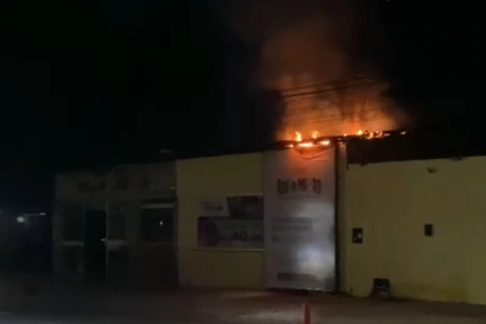 Incêndio atinge churrascaria na zona Sul de Teresina; ninguém ficou ferido