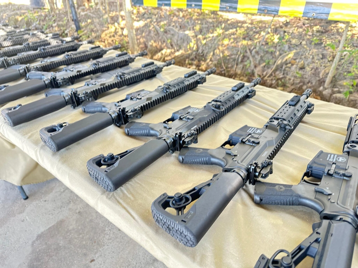 PM entrega armamentos e equipamentos a batalhões de Teresina e interior do Piauí