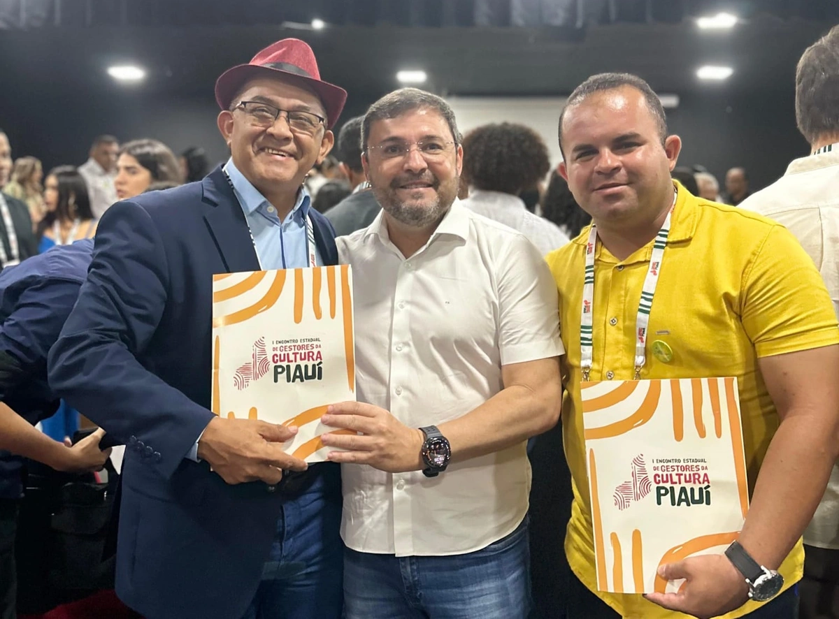 Prefeito Abdoral e secretário Douglas Farias participam de Encontro Estadual de Gestores de Cultura