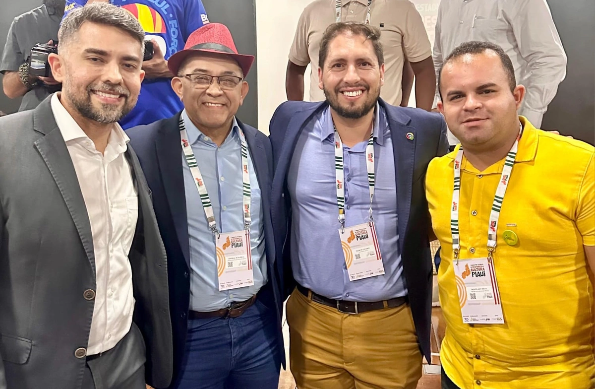 Prefeito Abdoral e secretário Douglas Farias participam de Encontro Estadual de Gestores de Cultura