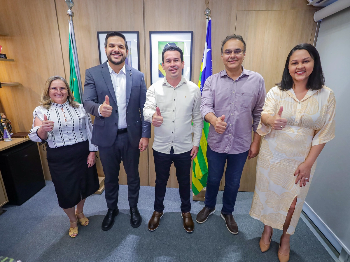 Prefeito Magnum cumpre agenda em Teresina em busca de melhorias para Caxingó