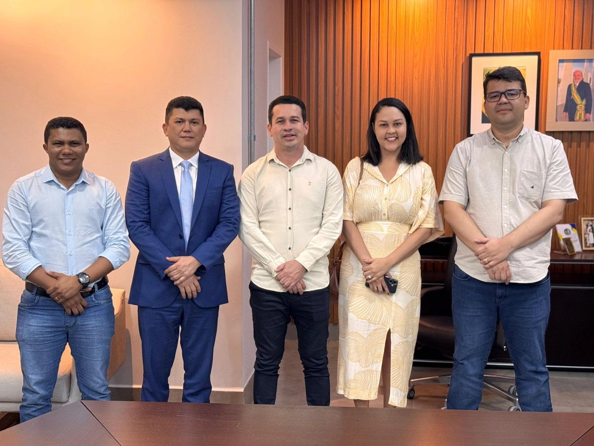 Prefeito Magnum cumpre agenda em Teresina em busca de melhorias para Caxingó