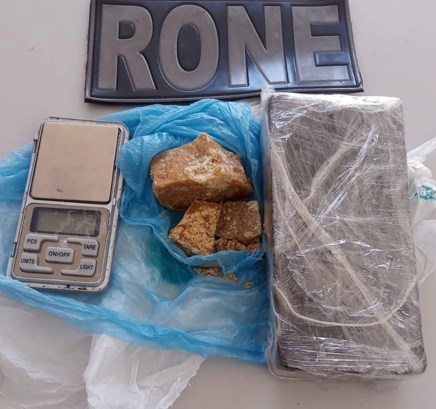 Rone prende dois homens por tráfico de drogas no bairro Primavera, em Teresina