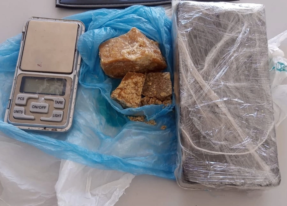 Rone prende dois suspeitos por tráfico de drogas no bairro Primavera, em Teresina