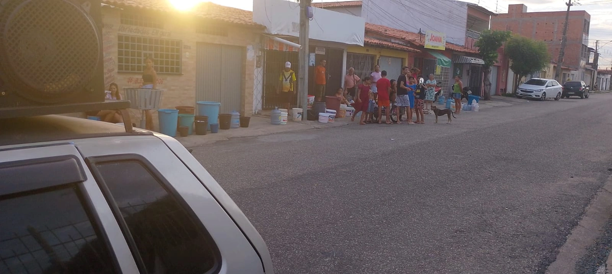 Sem resolver falta de água na capital, Aegea assume abastecimento em todo Piauí