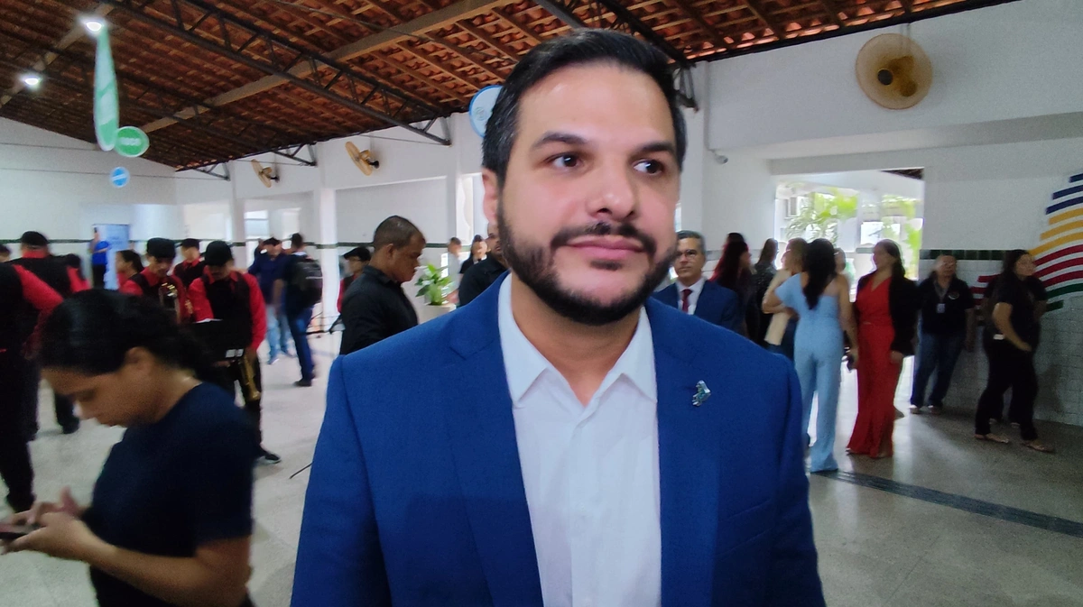 Washington Bandeira, Secretário de Estado da Educação