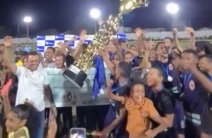 Ajax é campeão do Torneio de Futebol Série A de Simplício Mendes (Foto: Reprodução/Redes Sociais) Ajax é campeão do Torneio de Futebol Série A de Simplício Mendes (Foto: Reprodução/Redes Sociais)