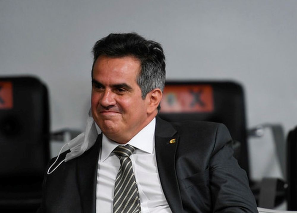 Ciro Nogueira propõe emenda que pode levar prefeitos a 14 anos seguidos no cargo