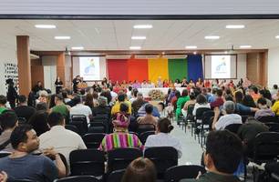 Conferência em Teresina debate Política Estadual para população LGBTQIA+ (Foto: Reprodução) Conferência em Teresina debate Política Estadual para população LGBTQIA+ (Foto: Reprodução)
