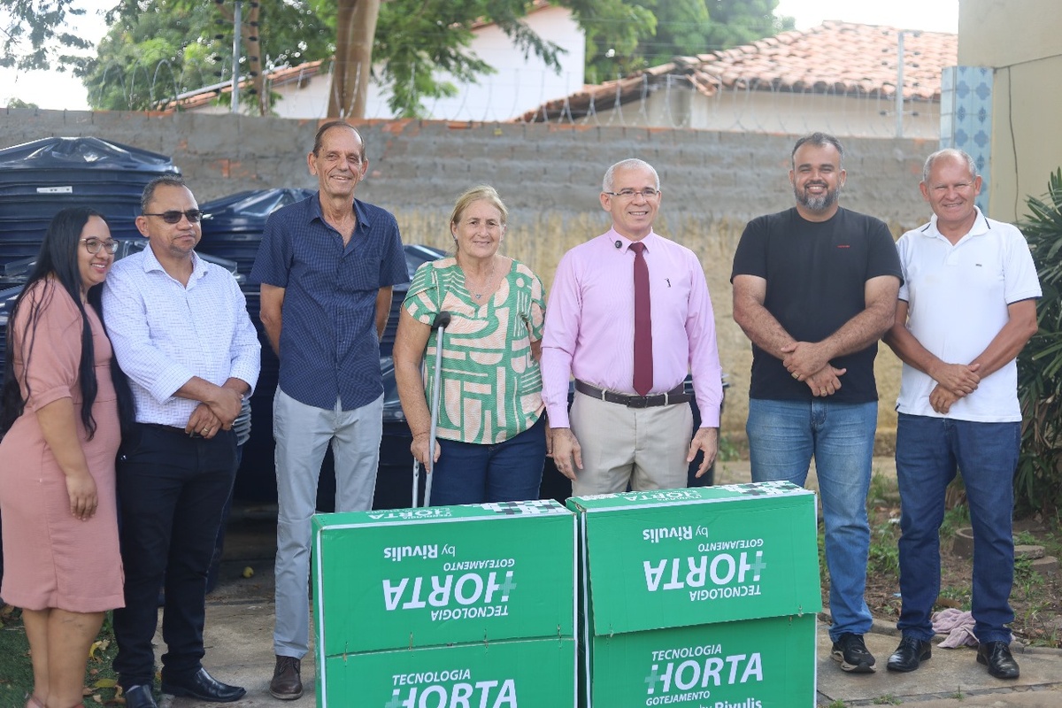 Deputado Tiago Vasconcelos entrega Kits de irrigação a municípios piauienses