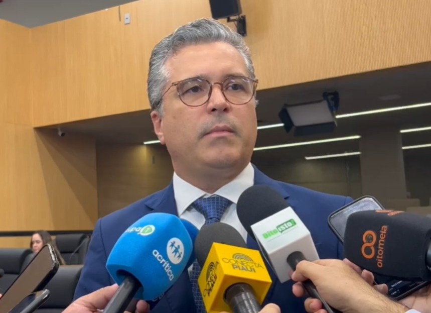 Deputados avaliam encontros de membros da base do PT com adversários