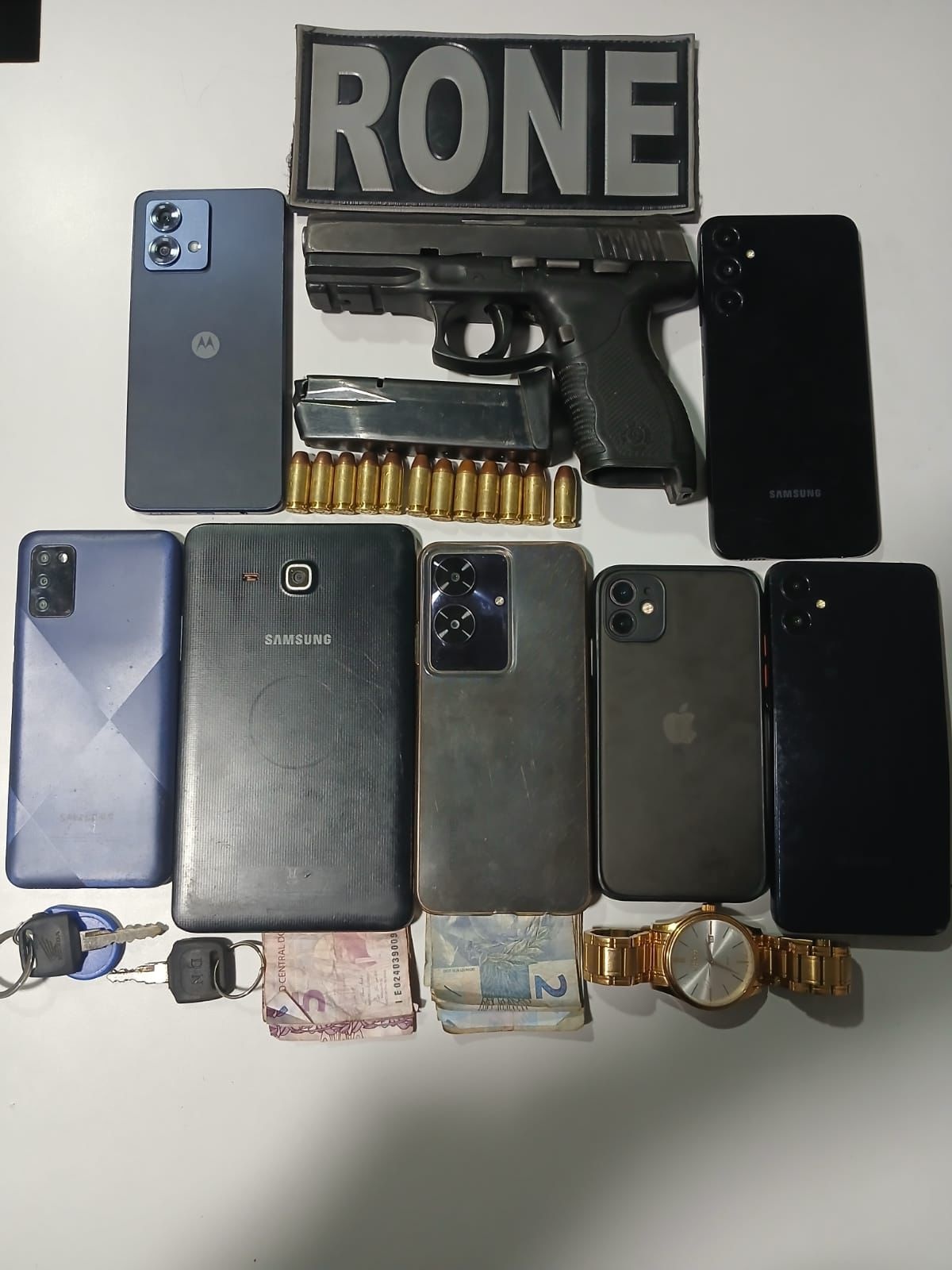 Grupo faccionado é preso com arma durante abordagem na zona Norte de Teresina