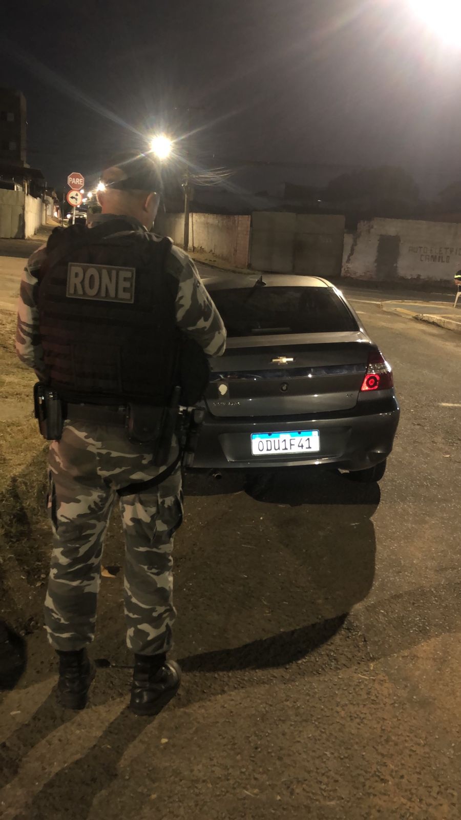 Grupo faccionado é preso com arma durante abordagem na zona Norte de Teresina