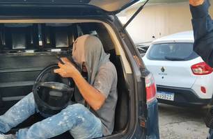 Homem com mandado de prisão por pensão alimentícia é preso pela PRF na BR-316 (Foto: Repórter 12/Conecta Piauí) Homem com mandado de prisão por pensão alimentícia é preso pela PRF na BR-316 (Foto: Repórter 12/Conecta Piauí)
