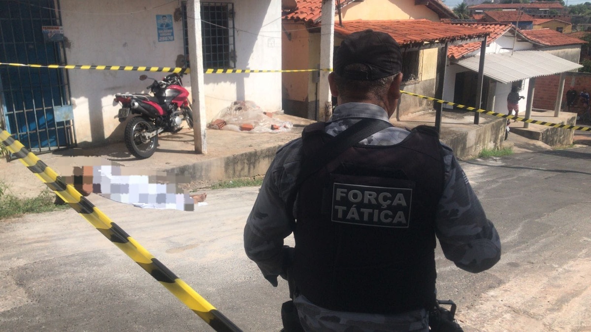 Homem é encontrado morto com marcas de tiros na zona Norte de Teresina