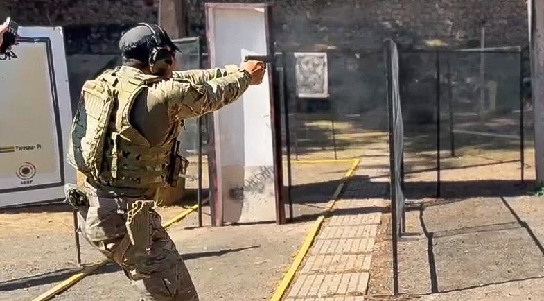 PMPI realiza Torneio de Tiro Policial em comemoração aos 190 anos da corporação