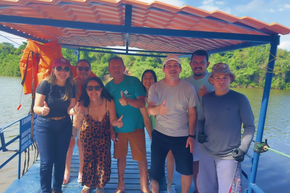 Prefeito de Caxingó inaugura balsa 'Pai Zuca' e celebra aniversário com população