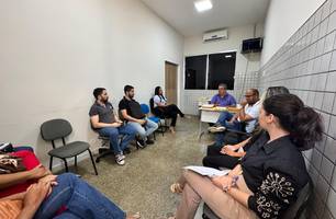 Prefeitura lança Ouvidoria Itinerante para servidores em São Raimundo Nonato (Foto: Reprodução) Prefeitura lança Ouvidoria Itinerante para servidores em São Raimundo Nonato (Foto: Reprodução)