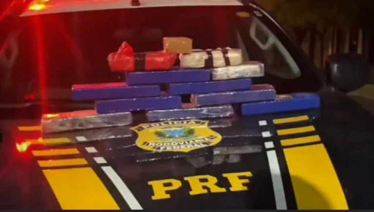 PRF prende foragido e apreende 10 kg de drogas durante abordagem em Bom Jesus