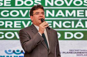 Rafael Fonteles anuncia novos concursos para oxigenar o serviço público do Piauí (Foto: Reprodução/Governo do Piauí) Rafael Fonteles anuncia novos concursos para oxigenar o serviço público do Piauí (Foto: Reprodução/Governo do Piauí)