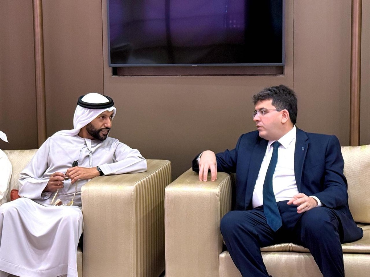 Rafael Fonteles retorna ao Piauí e cumpre agenda no Palácio de Karnak após viagem