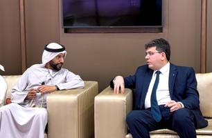 Rafael Fonteles retorna ao Piauí e cumpre agenda no Palácio de Karnak após viagem (Foto: Reprodução) Rafael Fonteles retorna ao Piauí e cumpre agenda no Palácio de Karnak após viagem (Foto: Reprodução)