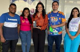 São Raimundo Nonato reforça atuação do CRAS com entrega de equipamentos (Foto: Reprodução) São Raimundo Nonato reforça atuação do CRAS com entrega de equipamentos (Foto: Reprodução)